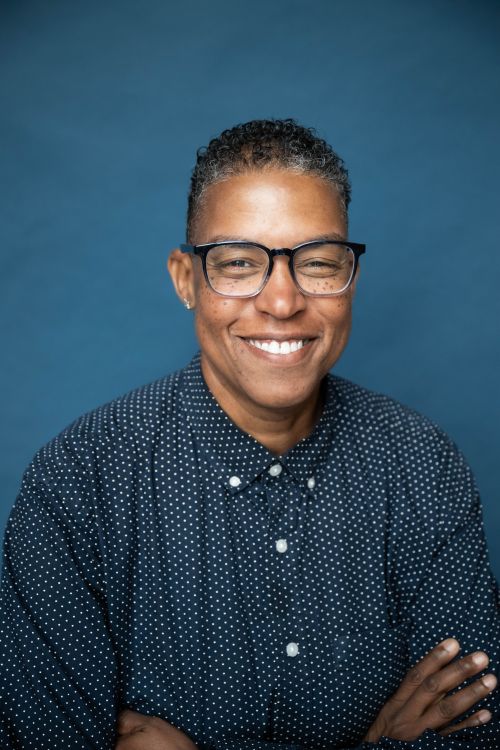 Dr. Lauri  Conner